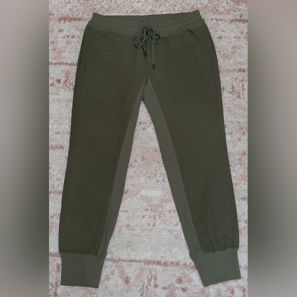 CAbi Marathon Olive Green Lounge Drawstring Jogger Pants - Picture 3 of 8